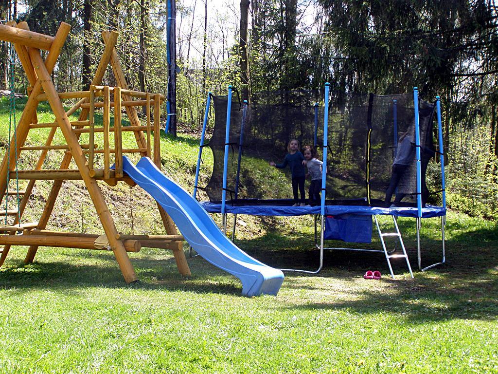 Dom Goscinny Na Skolach Gliczarów Εξωτερικό φωτογραφία